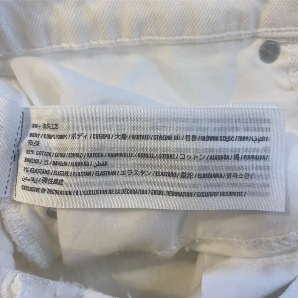 Abercrombie & Fitch The 90s Straight Ultra High Rise White Distressed Jean 31/12 - Picture 8 of 9